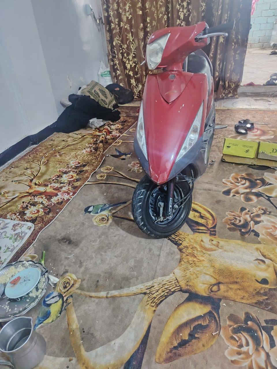 سلام عليكم جيتي ار صيني كوم حديد السعر 100هاذا رقمي *********** مكاني بابل سكندريه
