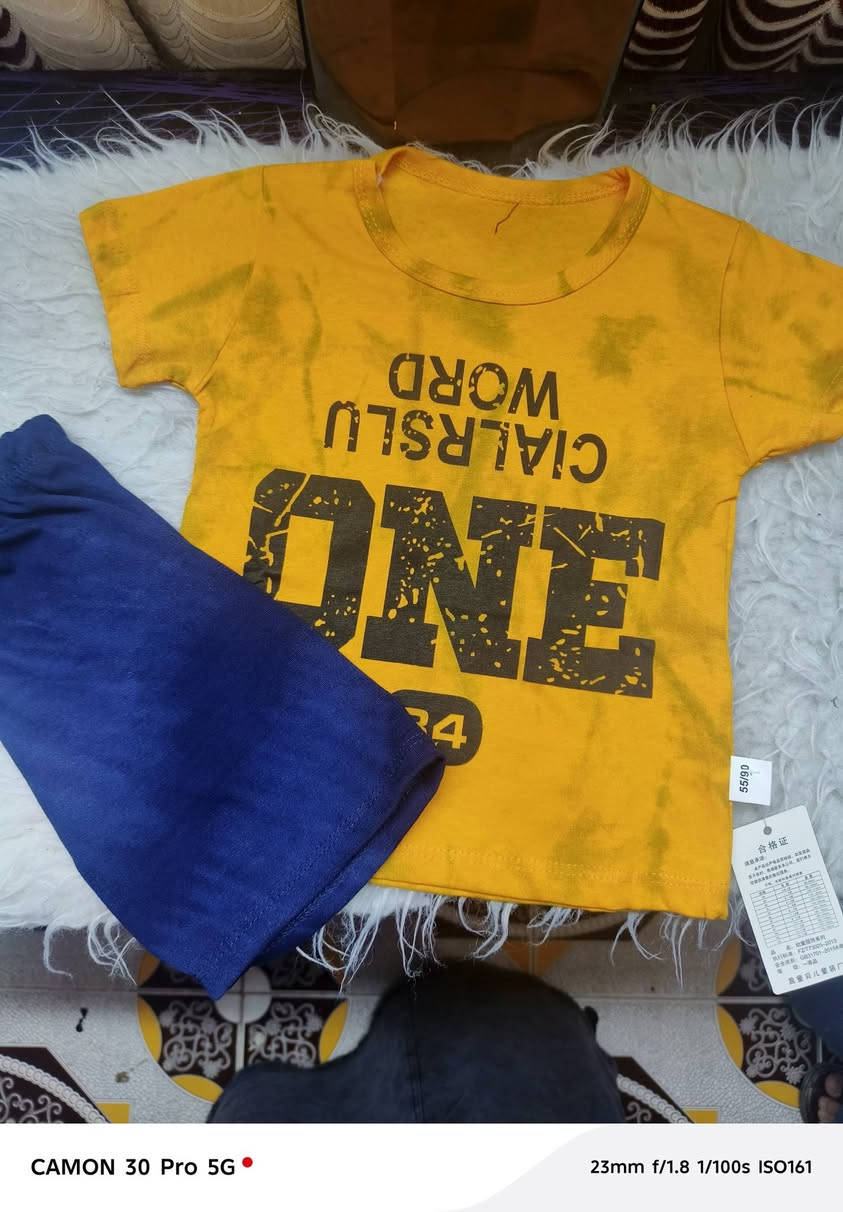 تخفيضات تخفيضات تخفيضات للعيد
تراكات ولادي وبناتي
الخامة قطني شرط
ولادي يلبس من عمر سنه الى عمر ثمانية سنوات

اما البناتي بلبس من عمر ٣سنوات الى عمر عشر سنوات

3 قطع ب10

للحجز مراسلة صفحة 
او  واتساب على الرقم
***********
