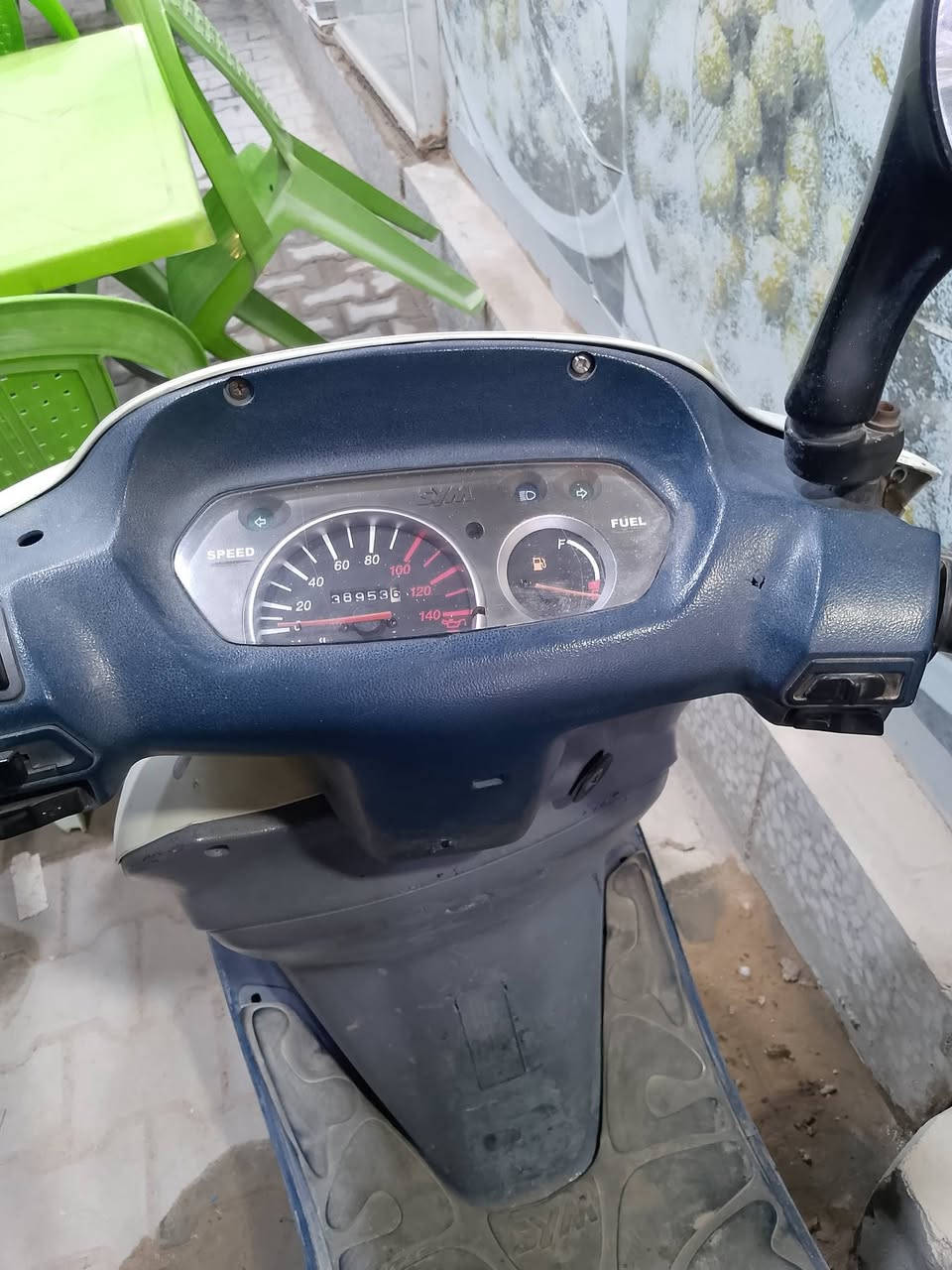 السلام عليكم ورحمة الله وبركاتة
دراجه سيام للبيع دراجه ما عايزه شي نظيفه الشراي بي خير ويدلل سبب البيع ماعندي مكان الها بيتي زغير 

للتواصل ***********
