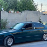 بي ام • ١٩٩٣ • فل كامل جلد