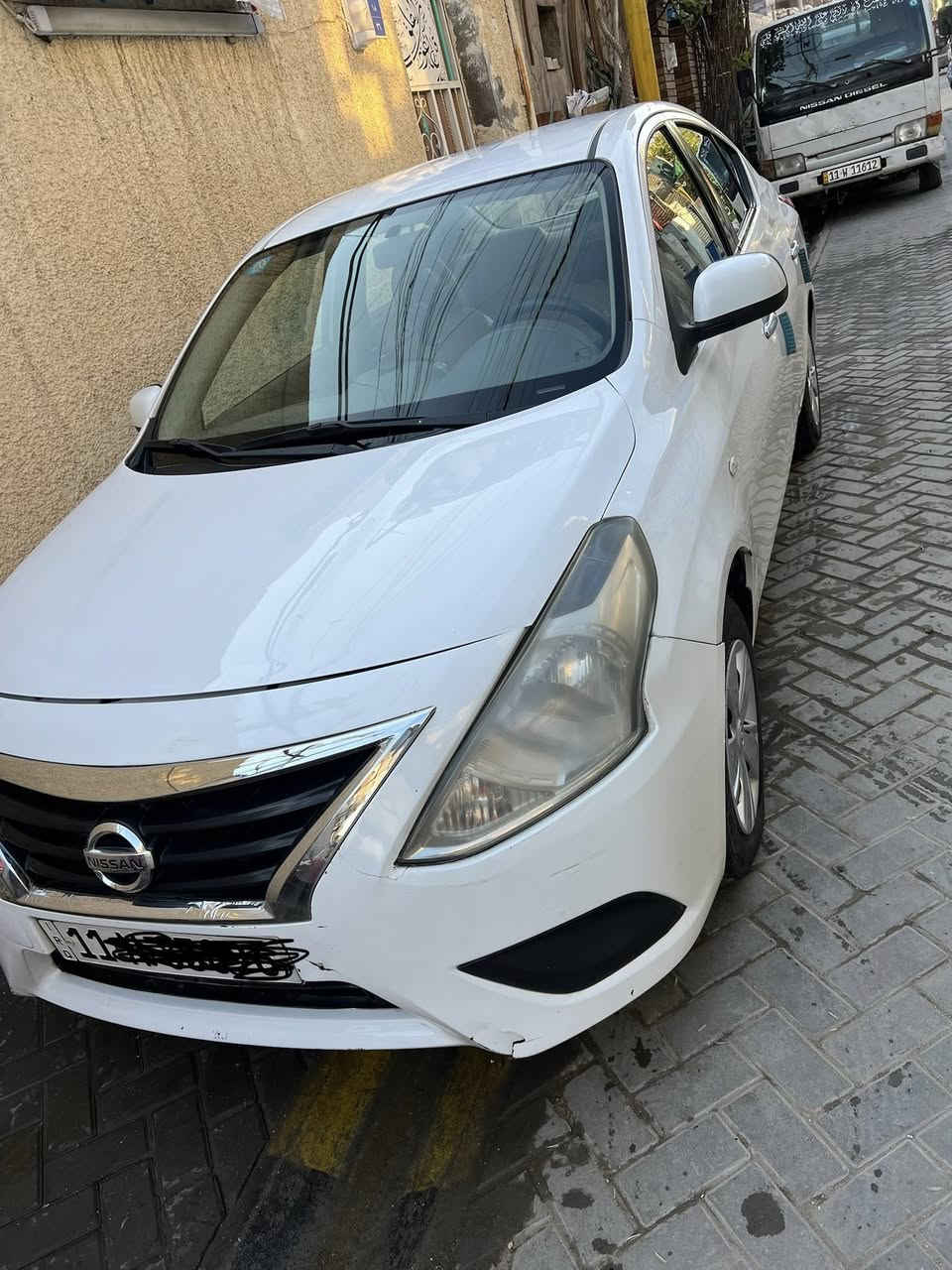 سلام عليكم
نيسان سنّي هندي بليتة زرگة موديل 2020 ماشيه 99 كير مكينة خير من الله صدر نظيف دوشمة كاملة بيها شخوط بالباب جهة السائق عنوان بغداد مدينة للاستفسار اتصال على الرقم ***********
