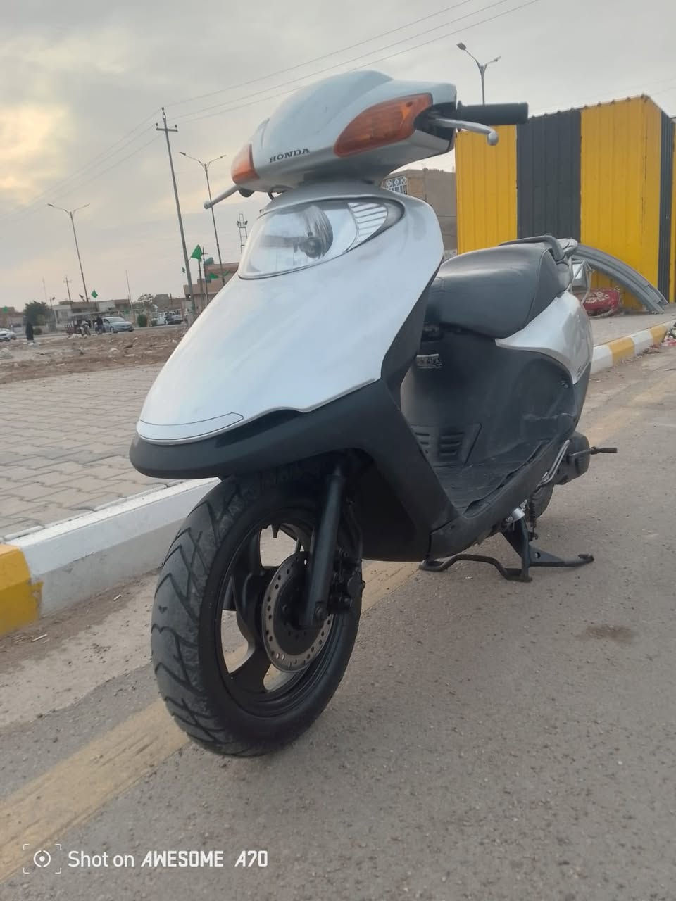 سلام وعليكم اسبيسي للبيع ياباني
مكينه مفتوحه 
كهربايات كله شغاله سلف هندر شغال 
كفرات تجاري ابو الختم 
مكاني كوت الطشاش 
للستفسار اتصل 
***********
