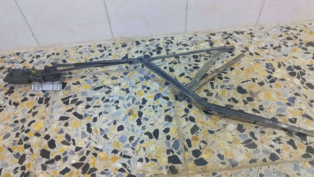 غراض ملكه للبيع سعر 50 والاتصال على الرقم ***********
