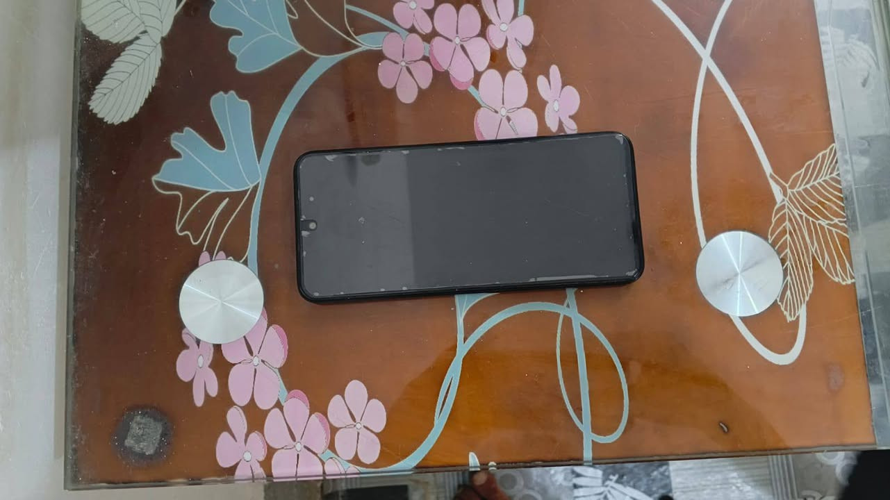 السلام عليكم تليفون  Infinix Hot 30 Play الجهاز نضيف وقطعة كله اصلية ما مبدل بي اي شي مكان شطرة السعر 100 وبية مجال


**إذا كنت صاحب هذا الإعلان وتريد حذفه لأي سبب، رجاءا أرسل رسالة إلى الدعم الفني**