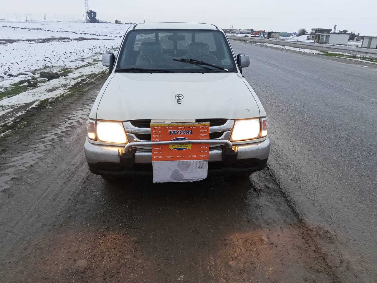 سلام عليكم للبيع بيكم 2004 جديد كير محرك مامفتوحات رقم الماني بسمي سنويه  لل28 تحويلك بل موصل رقم بابل بيها تلكيطات صبغ تواير اربعه جدد باتري جديد دوشمه جديده تبريد تدفئه سياره جديده ربع ماتحط  عليها مكانها الموصل جانب الأيمن الرقم ***********اسيا ***********
