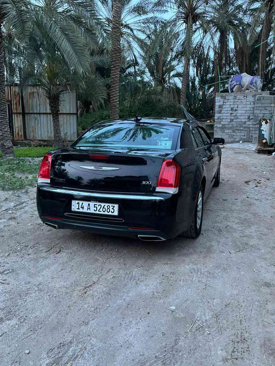 سياره اوباما لبيع موديل ١٨ مرمزه أصل ١٥ سياره جاهزه من كلشي مكينه كير تبريد تخم تاير حداده رقم وسنوية جدد ماصرلهن شهر بيه حادث بصيط جمالغ خلفي جهت السايق سياره بسمي تحويل ثاني يوم سعر السياره 157 وبيه مجال بصيط ومكان بصره ***********
