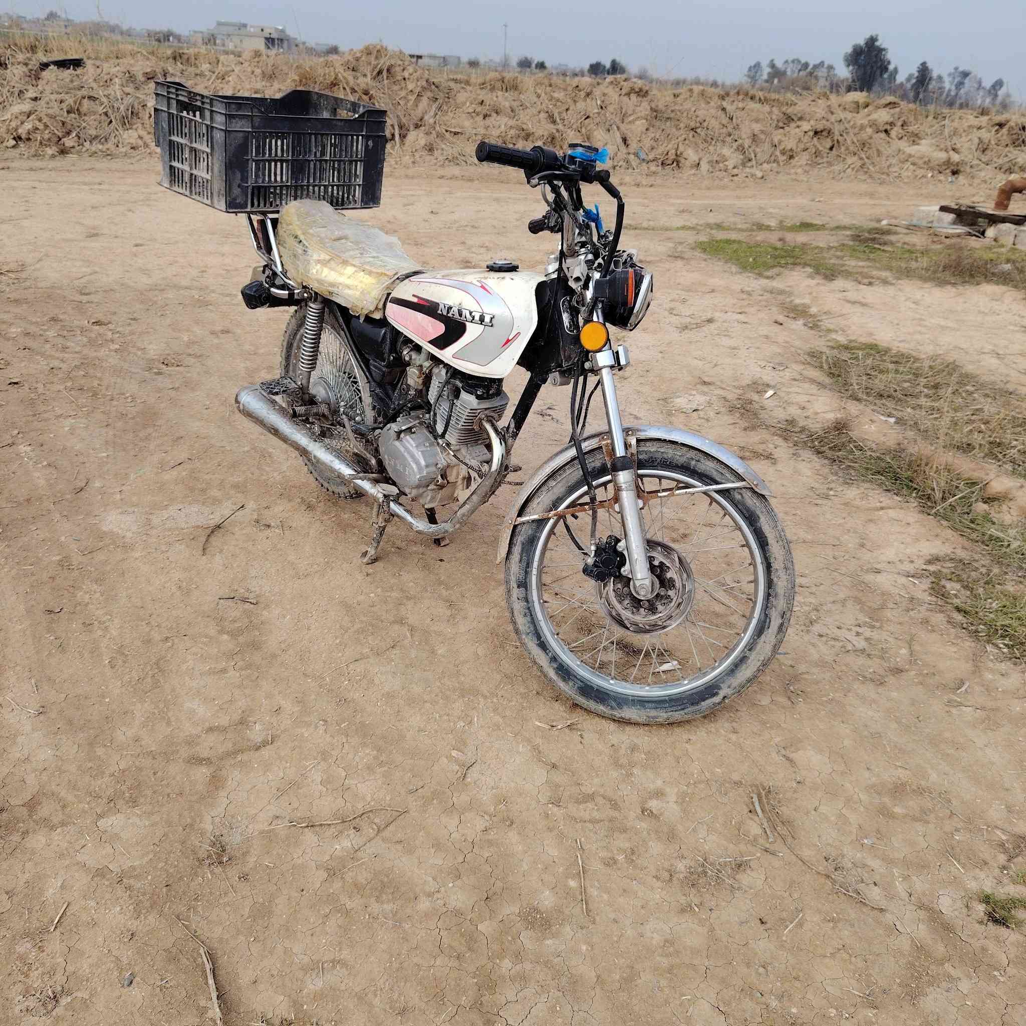 السلام عليكم توجد دراجة نامي للبيع أربعة گير السعر 250 قفل الرقم لاستفسار ***********
