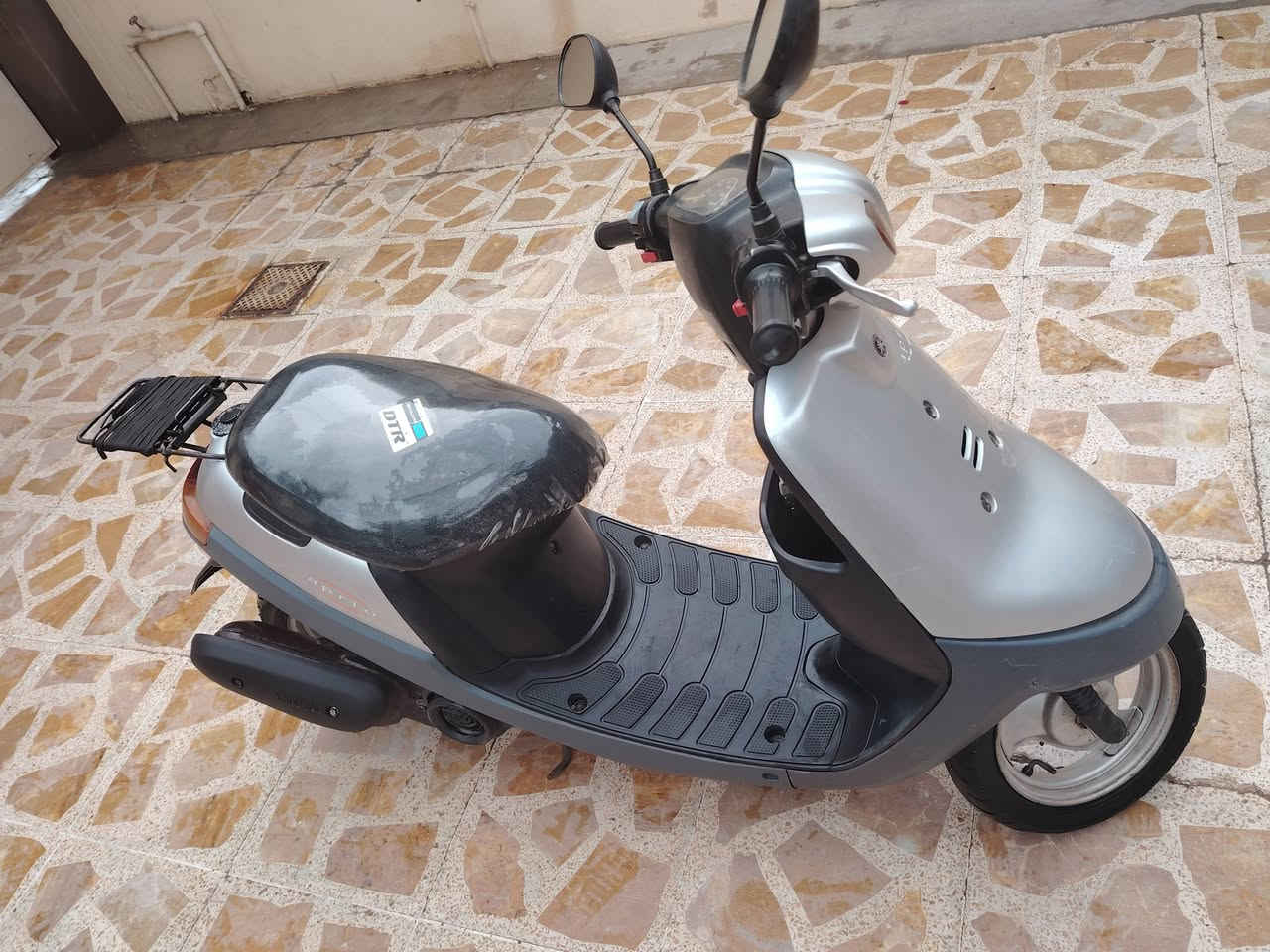 للبيـع مـاطـور بـوتـين نـظـيف دبـل سـكـريـتـه مـحـرك شـرط شـاصـي شـرط'
قـبـغ هـنـدر مـفـتـوح فـقـط'
صـوت نـاعـم شـي مـرتـب'
وايـرمـنـيـه كـلـو شـغـلا يـعـوزلـه فـقـط بـاتـري لـلـسـلـف'
لا عـطـلات ولا شـي الـمـاطور احـلى مـن الـصـوره'

الـسـعـر.. 425 بـي مـجـال الـطيـبـيـن

مـكـانـي مـوصـل كـوكـجـلـي قـرب بـرج الاذاعه

الـتـواصـل.. ***********
بـي واتـساب او خـاص مـفـتـوح
