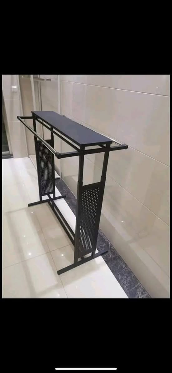 🤑🤑 السعر ٧٥ الف🤑🤑
🤩🤩توفر وجبة استاند ملابس جناحين 🤩🤩حديد ثقيل😍😍
الطول ١٢٠ سم 
العرض ٦٠ سم
ارتفاع ١٦٠ سم
للاستفسار ***********
🚚🚚توصيل خمسة آلاف كافة المحافظات  🚚🚚
العنوان/ كوت شارع مجلس محافظة واسط مقابيل كماليات اسطنبول دهل اوران, واسط
