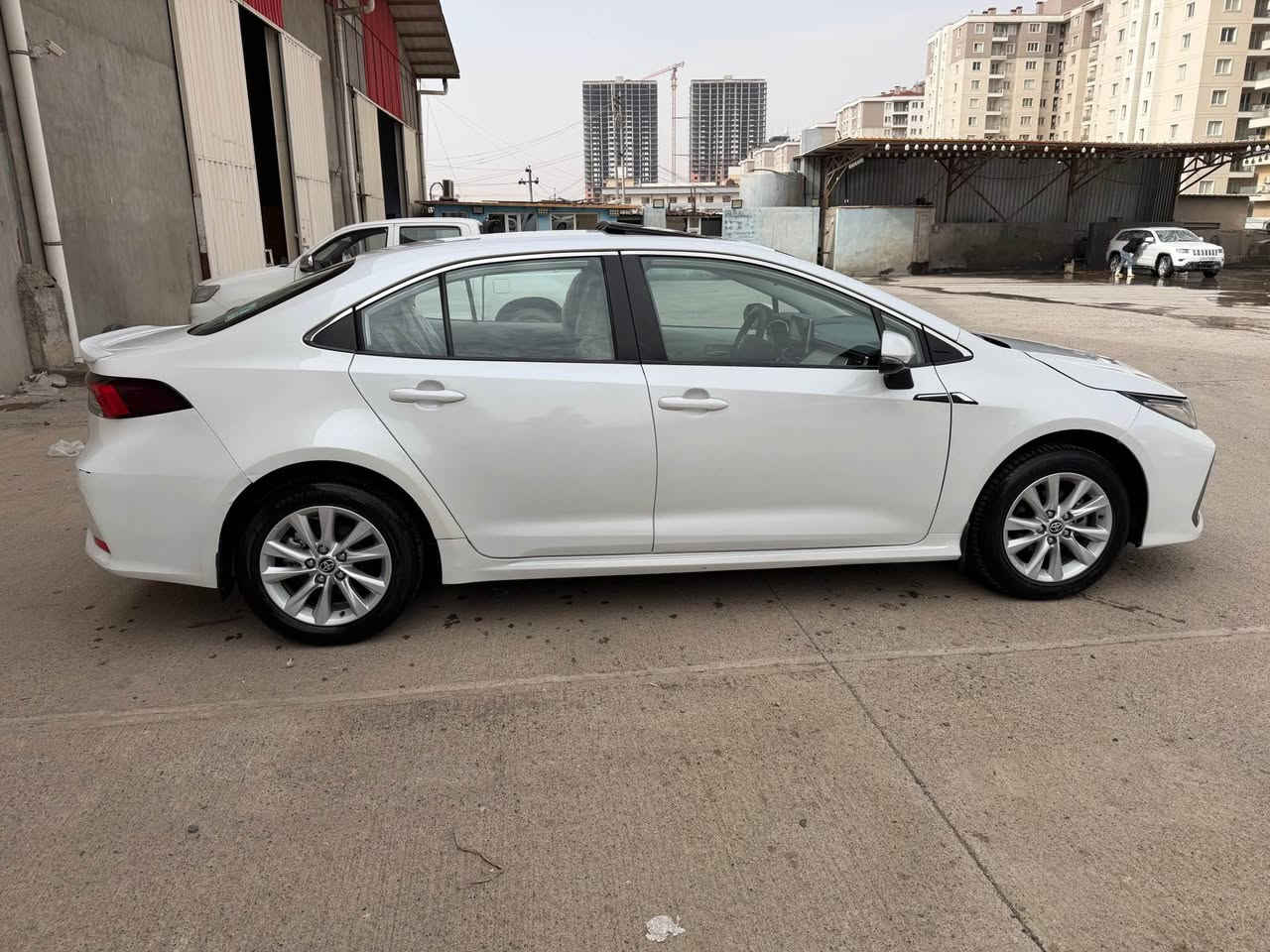 كرولا ٢٠٢٣ شريكة جیهان ١٠ پارچەیە سەر رانی لای سەکن بۆیاغە باقی هەمووی بە شەرت پێش و پشت کەپس لە هەولێرم نرخی١٥٥$ کەمەک مەجال *********** أربيل, العراق
