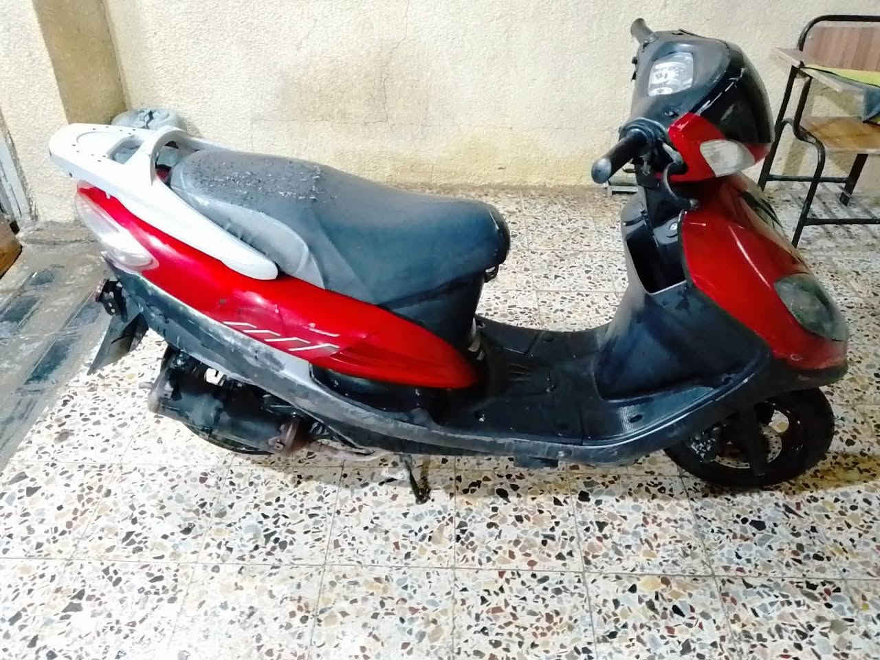 سلام عليكم عندي دراجه سيام البيع او مراوس بدراجه بطه***********
