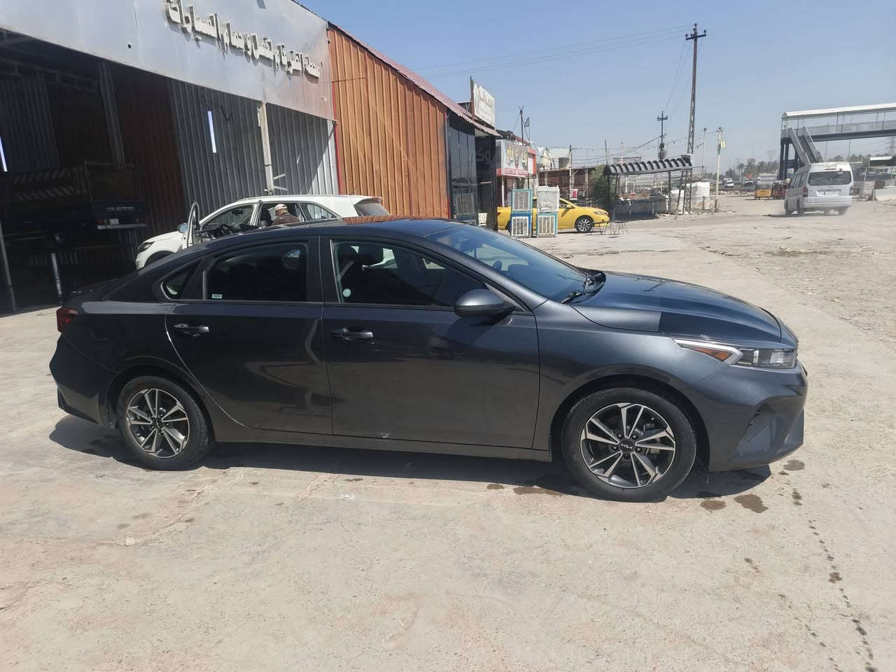 السلام عليكم سيارة فورتي ٢٠٢٤ بيها طخة بلبنيد وجنطة من أمريكا سيارة خير من الله جاهزة من كل شيء رسمي مكان السيارة تاجيات ***********
السعر 148 وبيه مجال للطيبن
السلام عليكم سيارة فورتي ٢٠٢٤ بيها طخة بلبنيد وجنطة من أمريكا سيارة خير من الله جاهزة من كل شيء رسمي مكان السيارة تاجيات ***********
