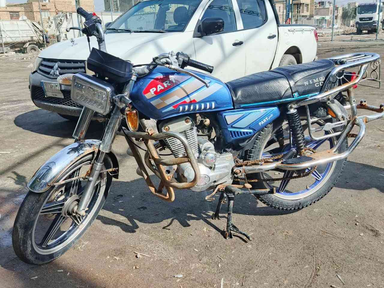 سلام عليكم
دراجه بارت فحل نفخ 
دراجه نضيفه وشوفت عينك 
وتعال وكلب وشوف وراقه كامله اصولي دراجه 
سعره 800..رقمي ***********بي وتساب
