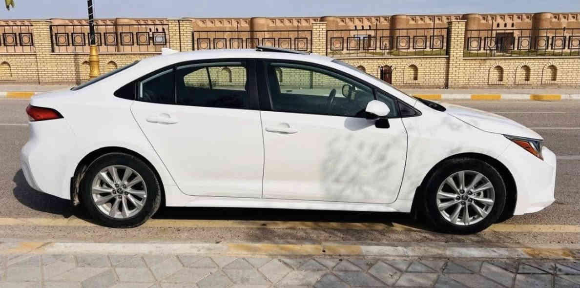 كورولا موديل
2023 كورولاLE ياباني 
اصلي وارد امريكي 🇺🇲
بنزين فقط لون  ابيض ثلجي المرغوب ضرر واضح بالمنشور وبيها كلير قطعتين من امريكا 
  بدون دواخل لغد شاصي كله بلادي على وضع الشركه  جميع الايرباكات سليمه 🤗
  محرك گير كله بلادي ((ابيع على الفحص وين يعجبك افحص))
بدون رقم تترقم جميع المحافظات 
 محرك 2000
رادار امامي ‼️
تحديد مسار + سياقه ذاتيه 
مانع تصادم 🚳 توقف ذاتي 
عند الاقتراب 🚶
لدات اماميهLED 
لايت زينون بلادي عالي ناصي 
شاشه كبيره تدعم 📱=✓
Android Auto/car play 

خرائط GBS 📌
كاميرا خلفيه 📷
تبريد لمس بيانو 
نظام 🍃 eco
هند بريك بصمه كهرباء ⚡
شحن لاسلكي بصمه تشغيل فتحه رادارات تحديد مسار سياقه ذاتيه رادارات 360 درجه بصمه بوب بصمه جنطه اشاير ترحيب تدفئه بالستيرن وبالاكشانا ويل كروم 

اوتو هولد⭕ 
مانع انزلاق ⛔
فول تحكمات ستيرن 
كروز مثبت سرعه 
شاشه ضبط واعطال بل دشبول 
منافذ 12V/ ⚡USB 

حساسات اطارات 
4 دسك \ Abs
كتالوكات شركه اغراض كامله 

للبيع السعر المطلوب 
144 وبيها مجال 

الاتصال على الرقم التالي 

((‏‪0770 806 8169‬‏ ))
محمد 

مكان السياره 

صلاح الدين /سامراء
