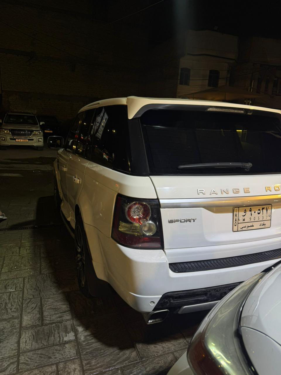 السلام عليكم ورحمه الله وبركاته 2013 للمراوس فقط السياره خليجي وكاله سردار رقم بغداد تحويل ثاني يوم السياره كفاله عدا شبر بل بل جاملغ الخلفي صبغ *********** متواجد واتساب العنوان بغداد المنصور دور السود
