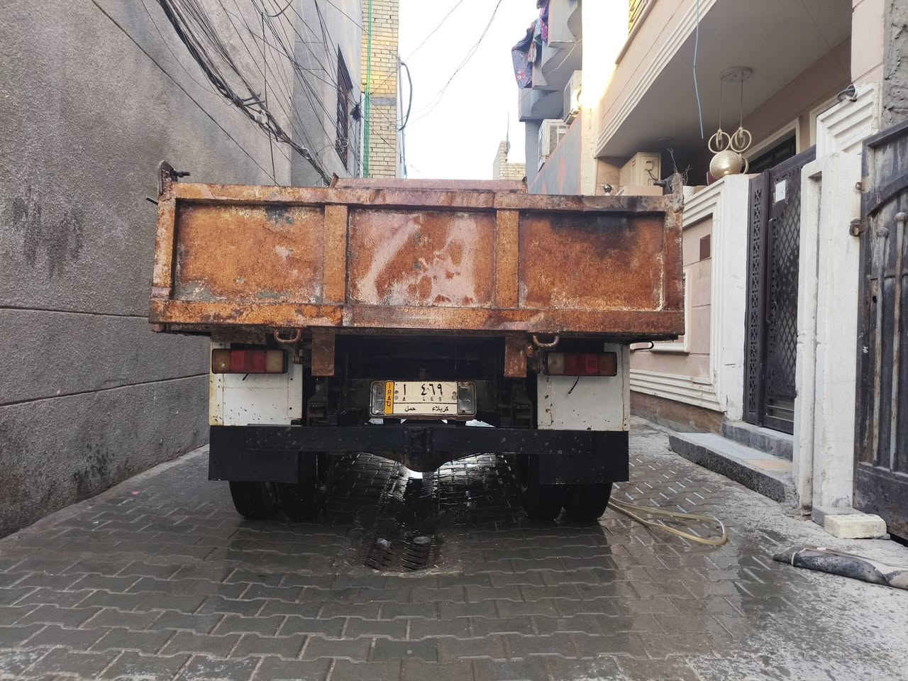 سلام عليكم سياره حمل الرقم كربلاء تحويل شغالة كاملة سعر ٣٠ رقم ***********
