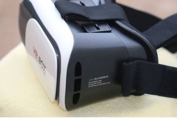 🔥 فرصة ما تنعوض! نظارات الواقع الافتراضي VR BOX وصلت والكمية محدودة جدًا 🎯
تريد تعيش جو الألعاب وكأنك داخل المعركة؟ 🎮
تحب تشوف أفلام 3D وكأنك بوسط الحدث؟ 🎬
ويّاك الحل... VR BOX راح تنقلك لعالم ثاني!

✨ المميزات:
✅ تصميم مريح ويناسب الجميع
✅ عدسات واضحة وتجربة واقعية
✅ تشتغل وي أغلب الموبايلات
✅ خفيفة ومتينة للاستعمال الطويل
✅ تهوية خاصة حتى تبقى مرتاح

🎁 محتويات البوكس:
📦 نظارة VR BOX
📦 حزام قابل للتعديل
📦 كتيب استخدام
📦 قطعتين قماش تنظيف

🚚 والشحن مجاني لكل المحافظات
⚡ لا تضيع الفرصة... العدد قليل والطلب عالي

📩 راسلنا هسه واحجز وحدتك قبل النفاد!


**إذا كنت صاحب هذا الإعلان وتريد حذفه لأي سبب، رجاءا أرسل رسالة إلى الدعم الفني**