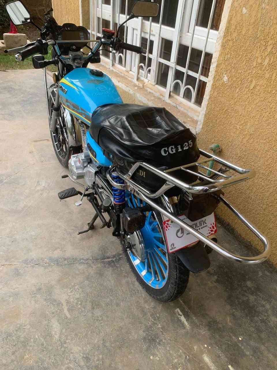 سيفان للبيع مكفوله مفوله موديل، 2024،اوراق كامله  مكاني شهربان سنسل اتصل وتدلل دلالي ***********
