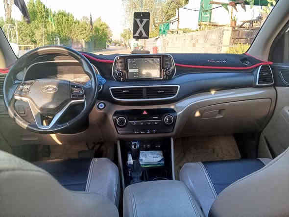 السلام عليكم متاح توسان ٢٠٢٠ خليجيه
٥ ويل كب 
دبل لد نهاري ليلي
شاشه كار بلي 
كشنات كهرباء 
شحن واير ليس
مكينه ٢٠٠٠ دوش
حساسات ٣٦٠ درجه
رقم بغداد 
باقي عليها اقصاد ٤ اشهر لو ٥ 
استقطاع مباشر من الراتب 
السعر ٢٠٥ 
مكاني بغداد حي العامل للإستفسار ***********
