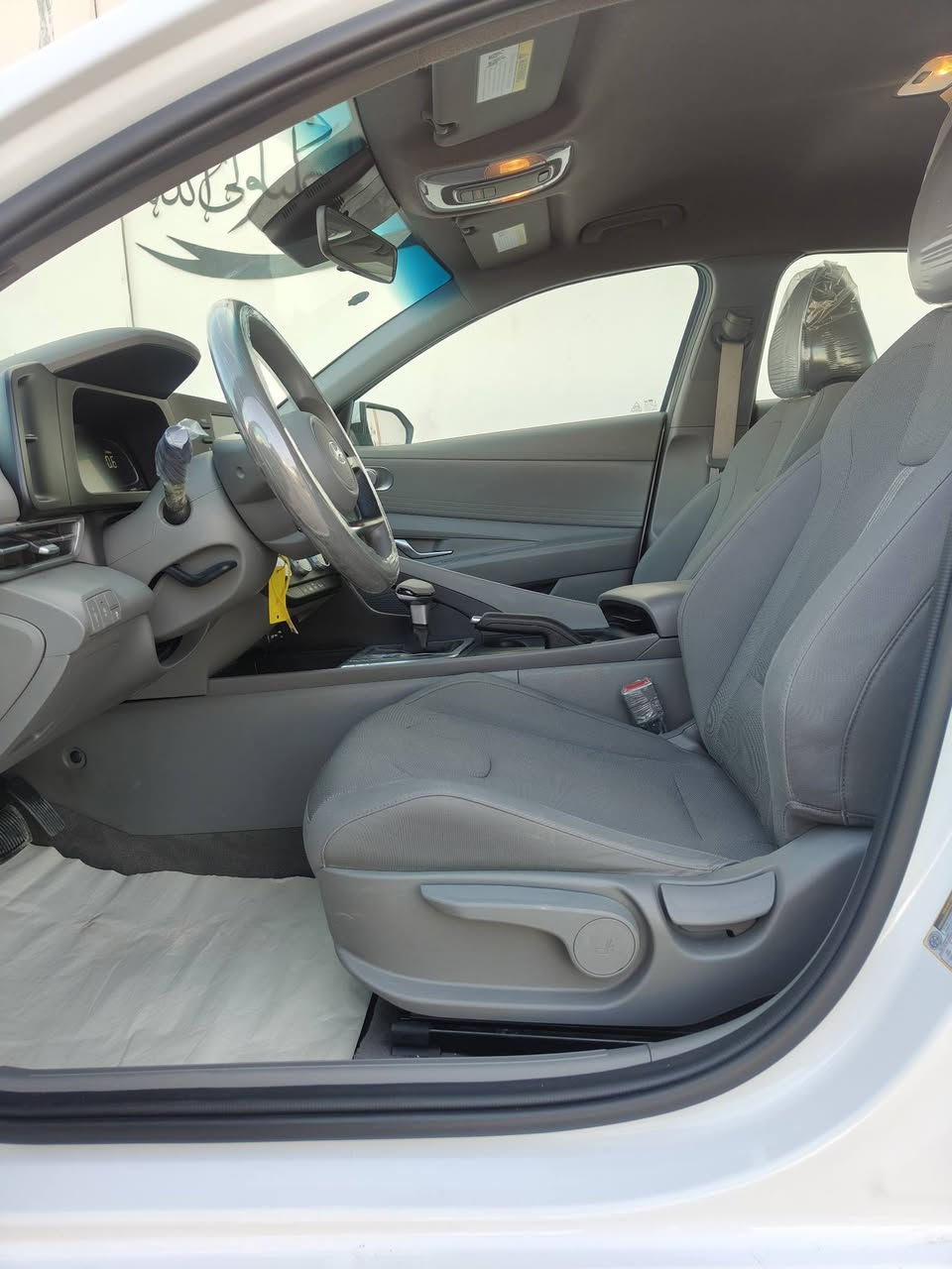 هونداي النترا موديل 2024  حره بدون رقم  وارد امريكي كفاله عامه بدون حادث بدون ارباك فقط الدعاميه داخله  مواصفاتها لايت زنون وتحكم استيرن جهتين ومثبت سرعه قيادة ذاتيه تحديد مسار توقف تلقائي وكامره دواره شاشه كار بلي ورادار جانبي وانظمة قيادة ودسك امامي وخلفي  محرك 2000 دوش سعر 155
للاستفسار *********** مكان سياره ناصريه مركز
