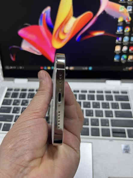 13 برو ماكس 
ذاكره 128 
نموذج M تك سيم 
بطاريه 97 
شرط ما مفتوح 
نظافه 99‎%‎ 
سعر الجهاز 650 
شراي خاص او اتصل 
*********** 
***********
