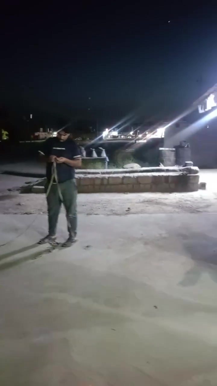 مكتب الحمداني ____ للمناسبات
لتأجير الخيم والكراسي  
وتجهيز كافة المناسباات 
مع كادر نقل وتركيب  بأنسب الاسعار 
احفظ الارقام يمك   وكت ما تحتاج خابر وتدلل 
ابو غزل ***********
ابو ايان ***********
