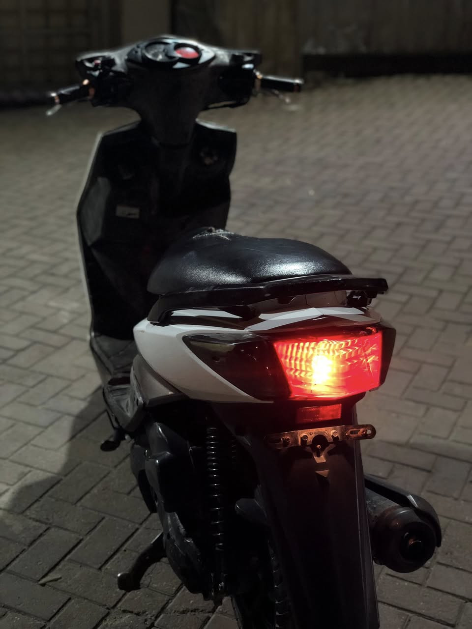 سلام عليكم سكنس فحل ياباني خطين قبق نفخ دراجه بلاديه نكره كل وقت مكينه خرسه كهربائيات كامله سعر 550 بيهه مجال بسيط مكان بغداد اعضميه ***********
