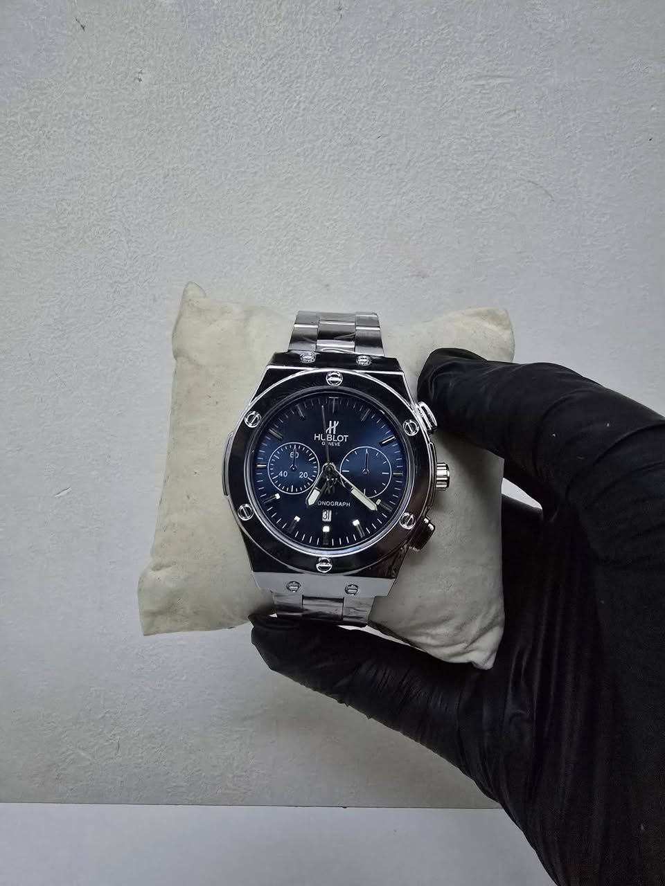 کاتژمێر بۆ فرۆشتن
مارکەی Hublot

زۆر ڕاقی و شاز 

تایبەتە بۆ جەژن

نرخ:دانەی ١٥


**إذا كنت صاحب هذا الإعلان وتريد حذفه لأي سبب، رجاءا أرسل رسالة إلى الدعم الفني**