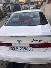 ورحمه الادمن كامري موديل 2000 خليجي بيها قطعتين صبغ رقم بغداد اعرضها ب...