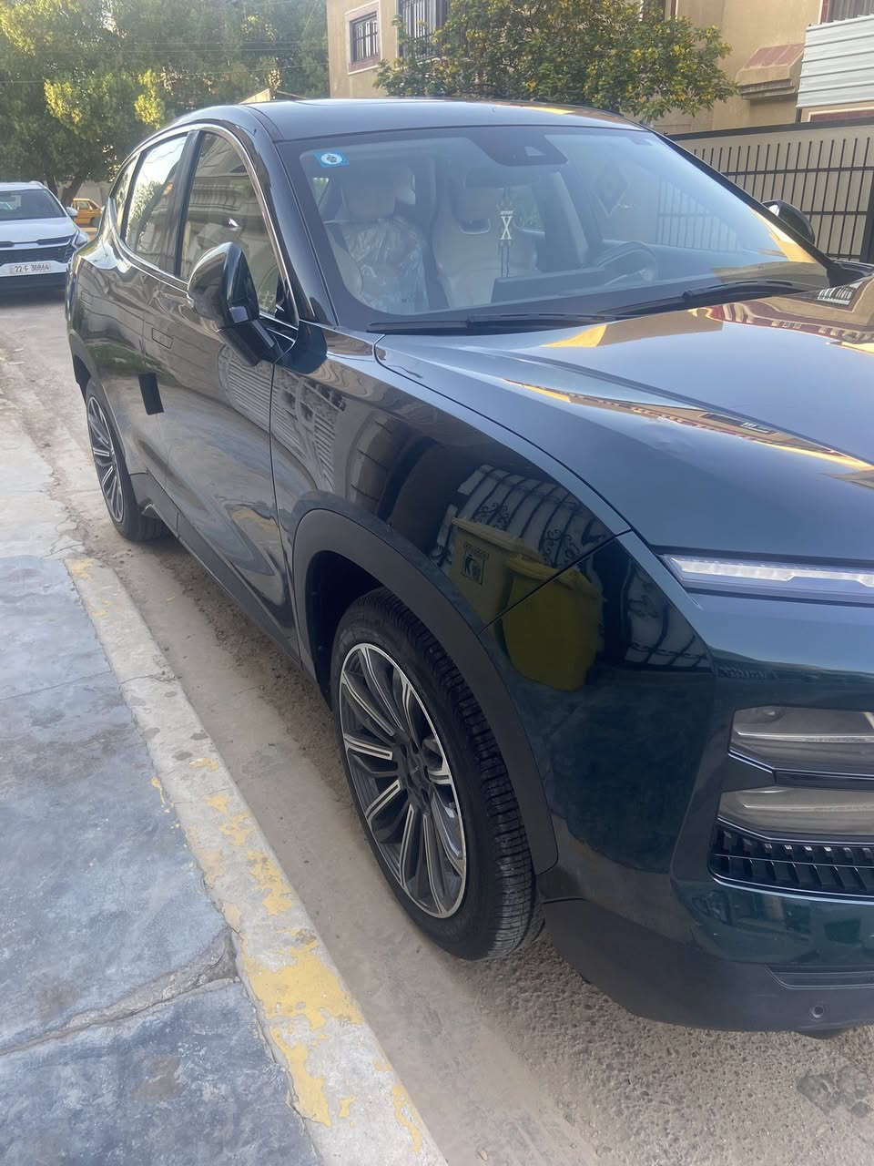 Jetour dashing 2024 luxury فول 1.6
زيتوني اللون رقم بغداد كل المواصفات موجودة مكفولة كفالة عامة بأسمي ماشية ٣٦ الف كيلو داخل ضمان شركة هارلم 
العنوان : بغداد اليرموك مقابل جامعة الناجي
الرقم : *********** واتس
***********

