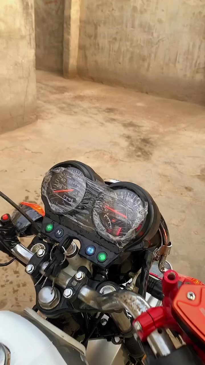 للبيع مديل ٢٠ اورق سكنر ٦٠٠ وبيه مجال مكان بابل سده الهنديه ***********
