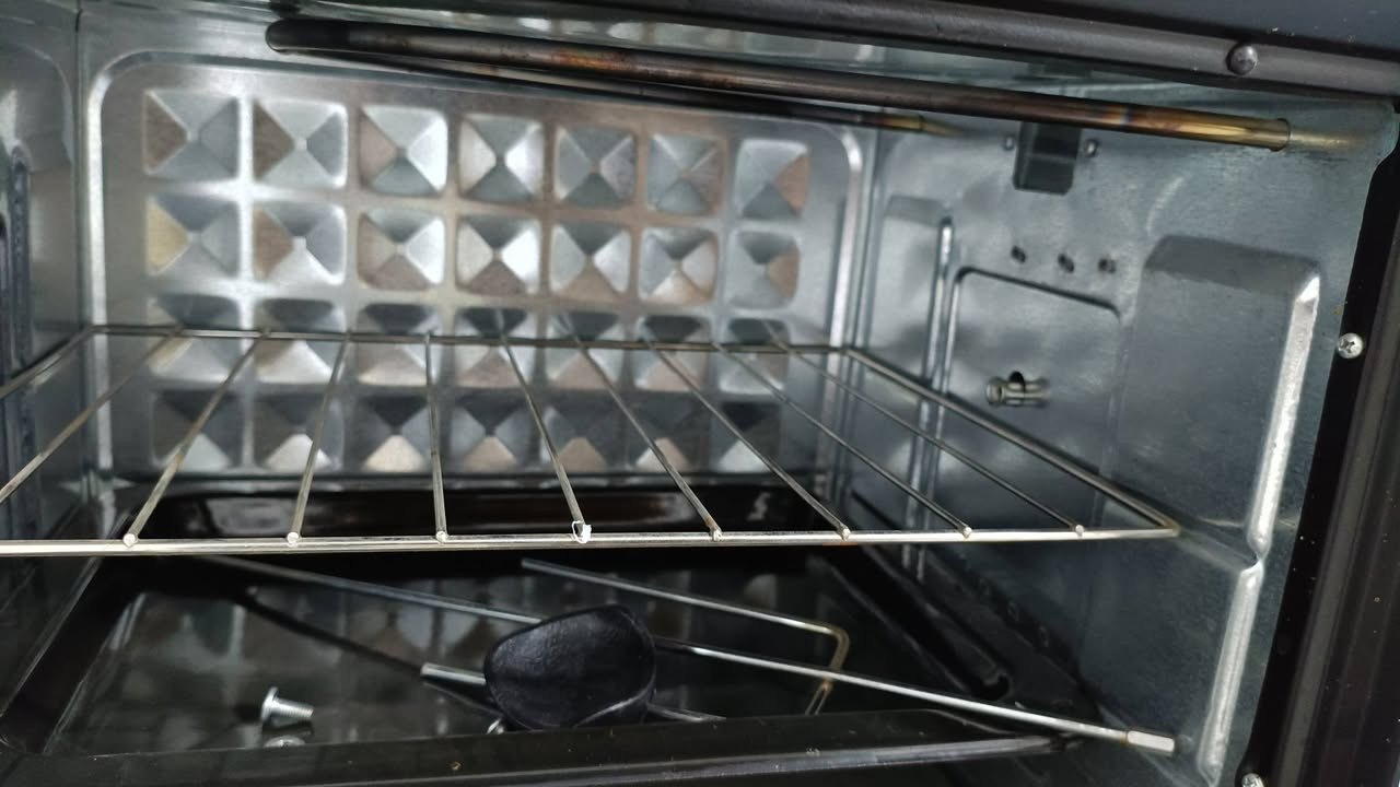 اوفن جديد مستخدم مرة وحدة للبيع الأوفن جديد مثل ماكدامكم سعره 50قفل


**إذا كنت صاحب هذا الإعلان وتريد حذفه لأي سبب، رجاءا أرسل رسالة إلى الدعم الفني**