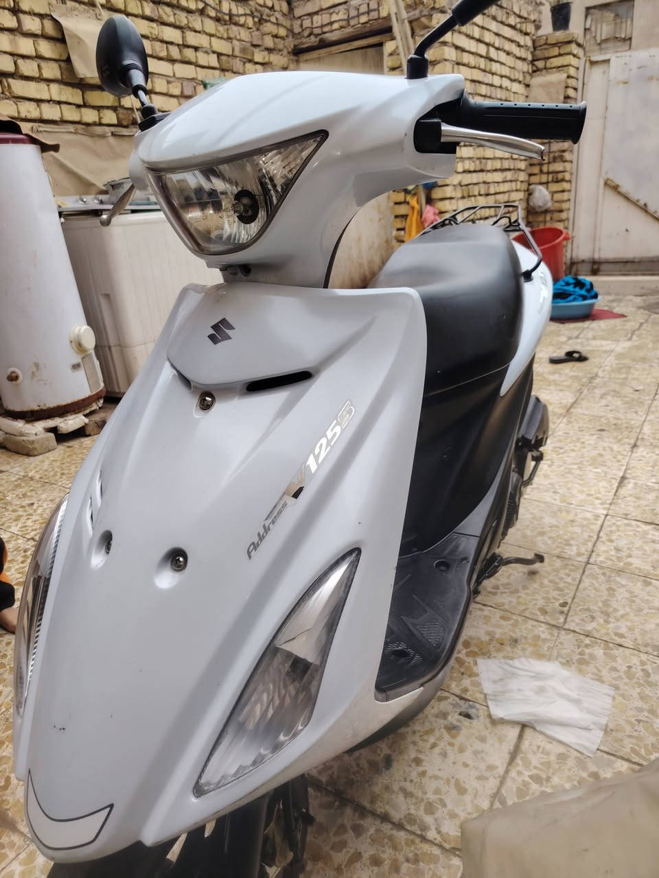 للبيع عنوان ميسان ياباني جديده برغي ما مفتوح بيه ***********
