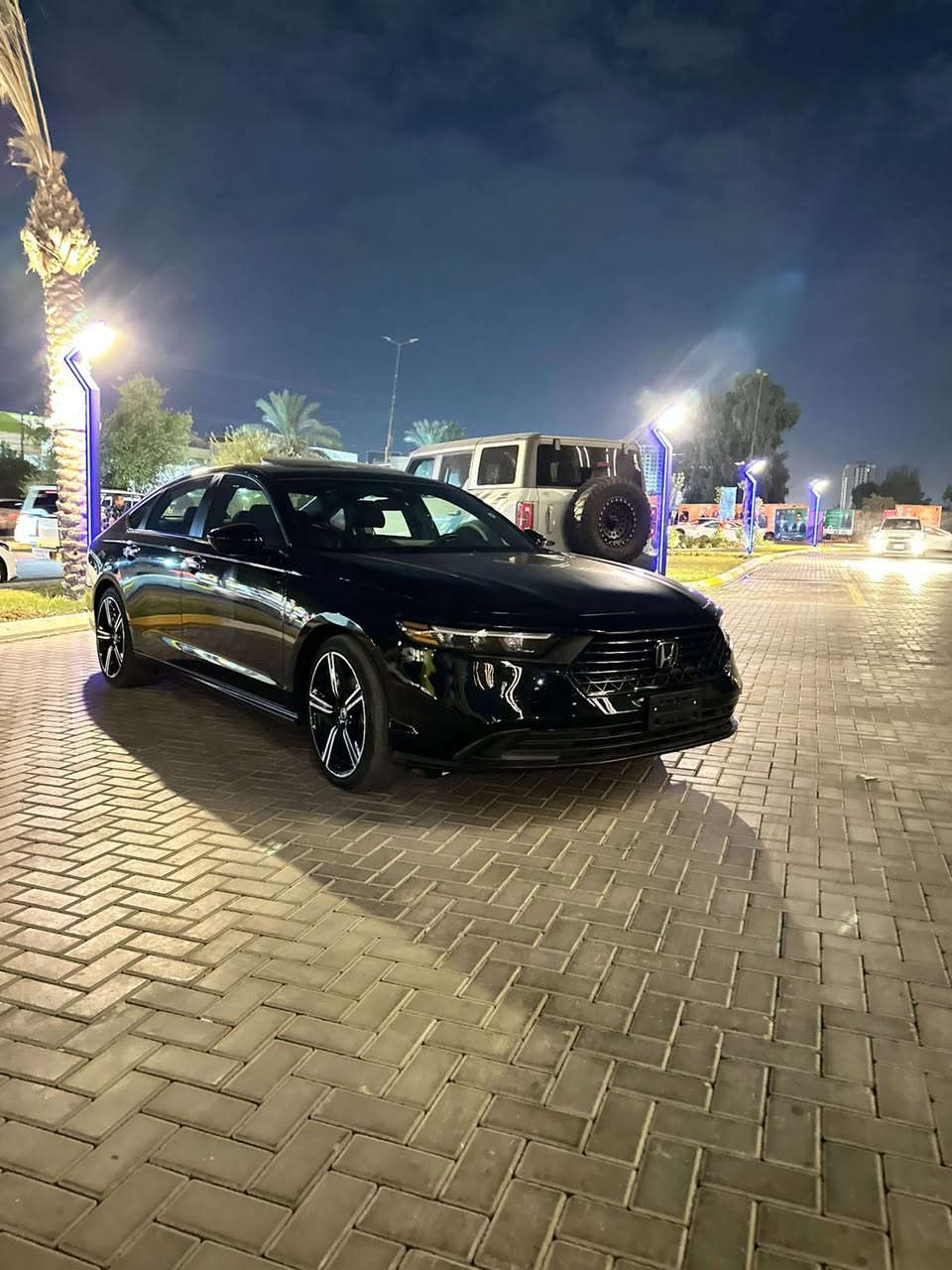 السلام عليكم
هوندا اكورد موديل 2024 هايبرد سبورت 
حادثها خلفي جاملغات وصندوق صبغ بجم كبس 
ايرباك فقط برده 
مواصفات السبورت معروفه 
مكان السياره بغداد 
للاستفسار ***********
السعر 172 وبيها مجال
