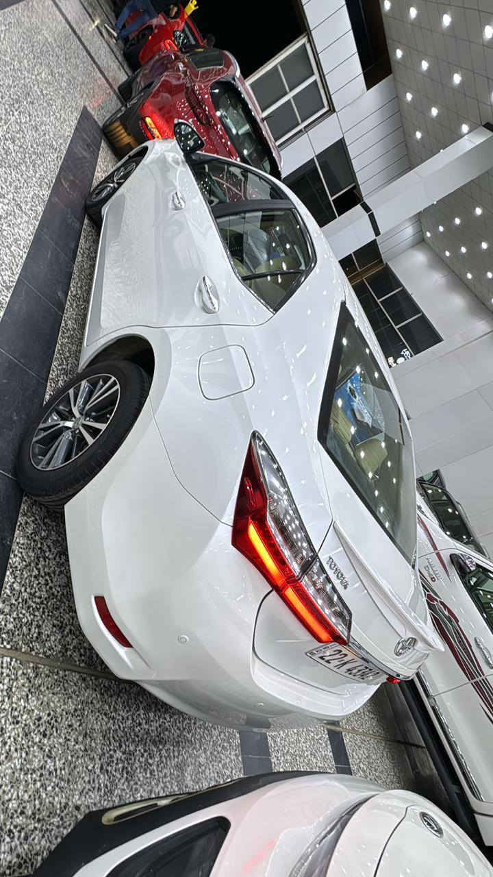 السلام عليكم كورلا ١٨ ياباني اصل  خليجيه بيهة الجاملغات الكدام بيهن بارد وصبغ السياره فول عدا الفتحه مكينه 2000  ماشيه 150 الف مكانه بصره  السعر  157 وبيهة مجال  بسيط تفاصيل اكثر اتصل. ***********
