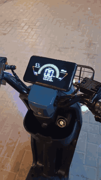 السلام عليكم دراجه للبيع شحن نظافه فول وتشوف بعينك دراجه كل شي ما ناقصها كل شي شغال طفار صندوق قفار ستيره الشاير قلوب الي وناصي ولايه الوان تجي وتفحص وبريك ورا وقدام كل شيء شغال بطاريات الكبار 32 دراجه ما ناقصها اي شيء والسعر475 وبيه مجال والرقم تصال***********
