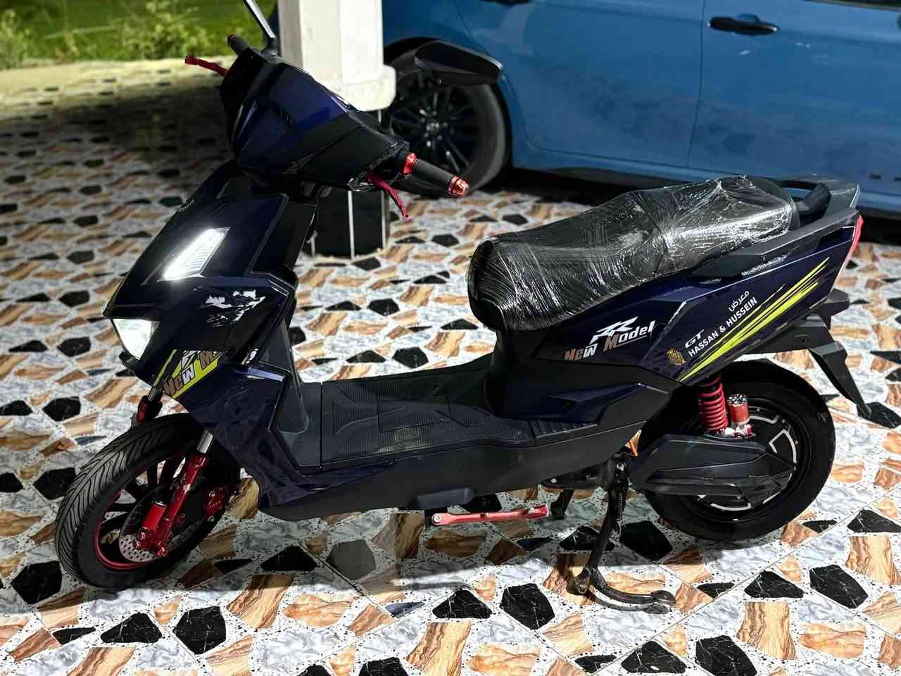 السلام عليكم
موطور شحن للبيع 

سكنس ماتركس 

موديل 2025

بطاريه ليثيوم 🔋

دبلات غاز رياضيه 

فجوج رياضيه 

كلشي مصصم تصميم رياضي 

سرعته 85حقيقي نفس عداد السيارة

اربع سرعات 

نضافته مثل ما موضح بالتصوير

السعر 850وبي مجال بسيط حگ الجيه لو ما مديون ماابيعها بهيج سعر الجديد مالتها النقد بمليون و 200

ملاحظة مو شراي لاتعبني. 

للاستفسار :***********

واتساب موجود
مكاني ابي غريب
