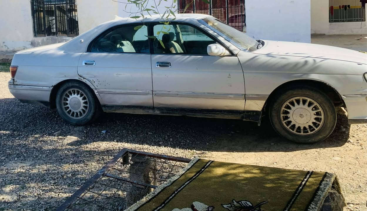 اسلام عليكم بطه حبل بيع او مراوس السعر13وبيها مجال مكانها الشركاط
محرك بي لاستيك ولف بس اول ماتشقل كيرها جديد 
صدر تايرات نص عمر جاهزه تشتقل وتمشي ونشاطها فول 
***********
