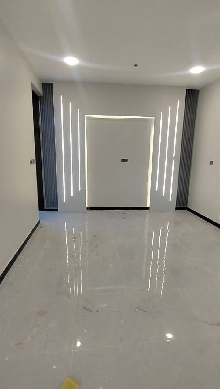 اعمالنا ديكورات داخليه وخارجيه واصباغ مقاومه للحرارة والرطوبة وبأسعار تنافسية للاستفسار الاتصال على الرقم ***********
