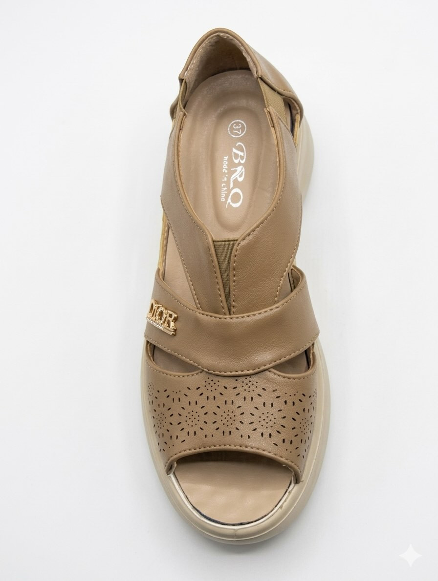 الراحة الحقيقية تبدأ من اختيار الحذاء الصح! 👌🖤
 فاخر التصميم طبي مريح جداً 
✅ جودة عالية.
• ✅ قالب مريح.
السعر: [ 15] دينار.
📥 للحجز، أرسلي صورة الموديل والمقاس للخاص

‏STEPS_iqq #احذية_نسائي #راحة #ازياء_العراق #موديل_جديد


**إذا كنت صاحب هذا الإعلان وتريد حذفه لأي سبب، رجاءا أرسل رسالة إلى الدعم الفني**