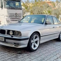 بي ام 525 • ١٩٩٠ • رقم اربيل