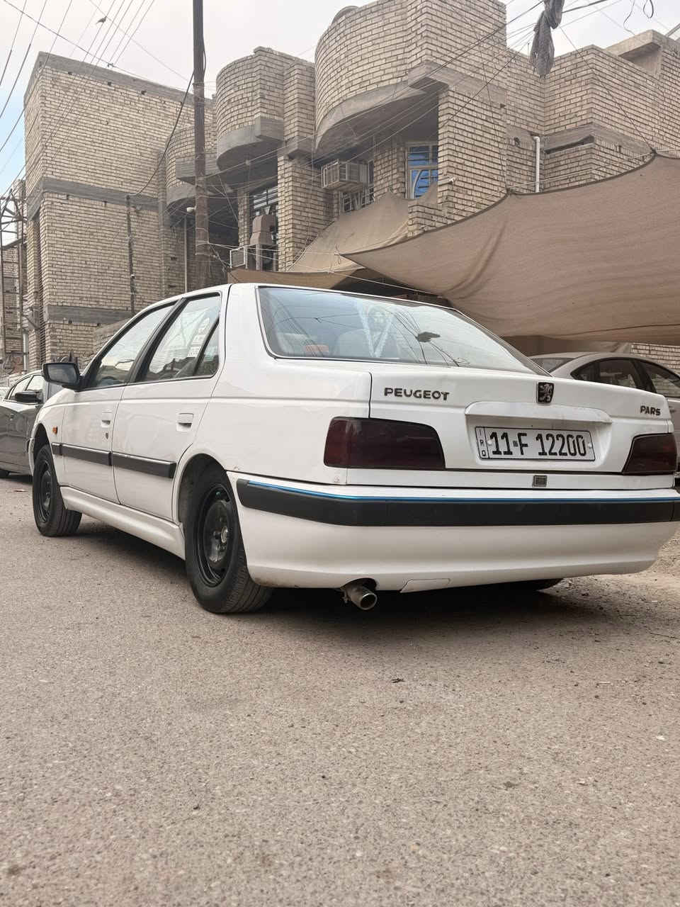 السلام عليكم بيجو بارص للبيع مديل 15 بسمي تحويل ثاني يوم هزه او رقم جديد كير مكينه تبريد صدر تخم تاير كله جديد السياره جاهزه  بيه تبديل جاملغ او بنيد او صبغ بل جاملغ الخلفي بغداد الكرخ *********** السعر 56 او بيه مجال
