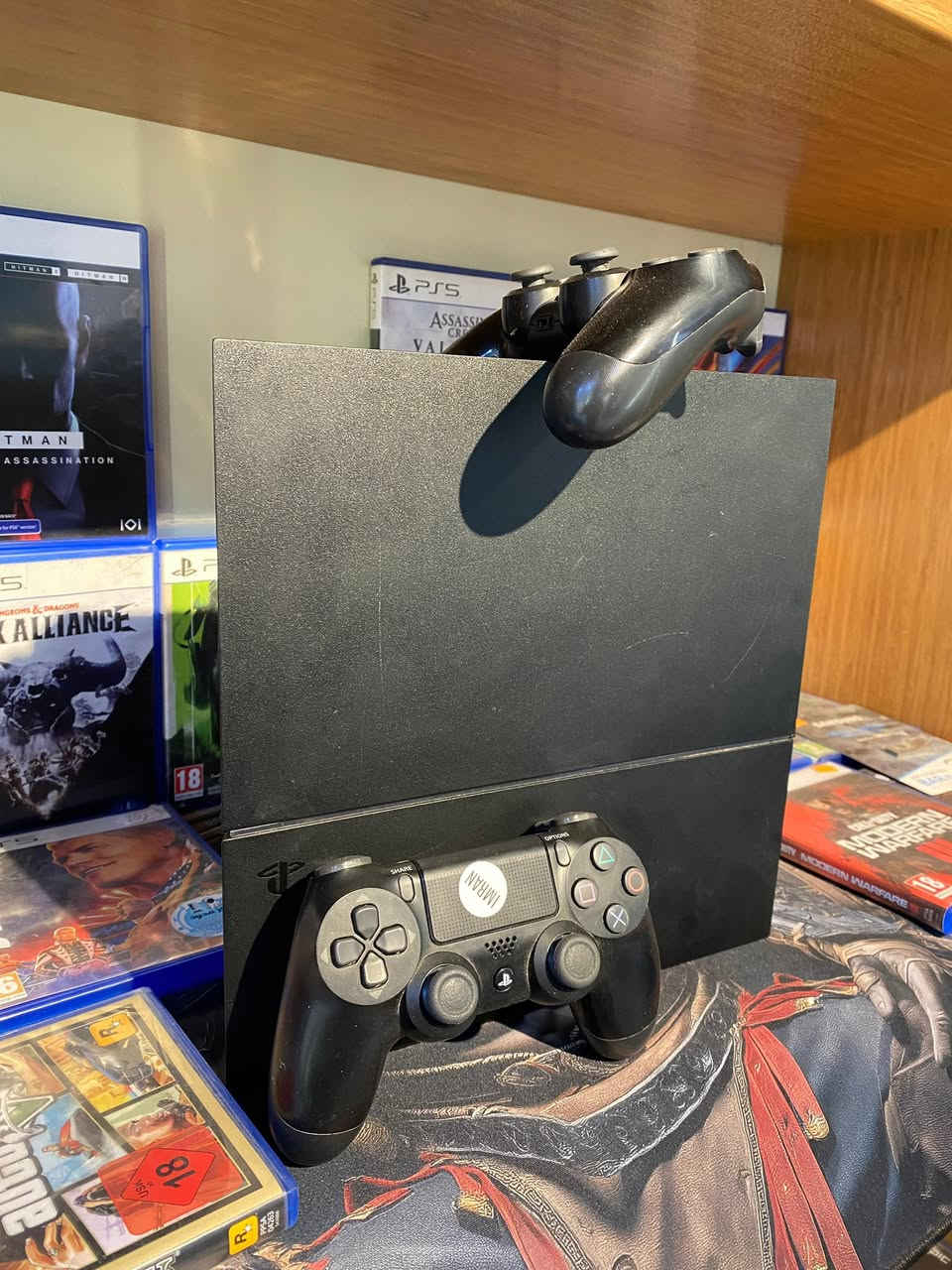 عرض من 🩷مركز مدريد🩷
فور مهكر دبل جوستك
215
مع 10العاب
ضمان 10ايام استبدال
مكان بغداد الحريه الاولى شارع جنابيز
توصيل موجود لكل محافظات ب5
للتواصل فقط وات ساب ***********
