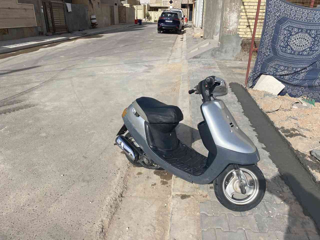 السلام عليكم دراجه بطه تجفيت جديد كفرات جدد شوته باتري صالنصه جديده إشارات  جوزه جديد دراجه تخبل وحلوه 
مكان كربلاء  حي الميلاد السعر 225 وبيه مجال ***********
