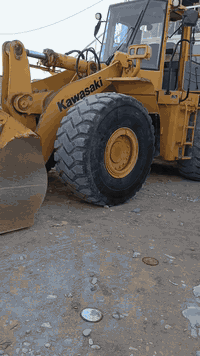 السلام عليكم شفل للبيع 2011 رقم سليمانيه جديد سنويه جديده باسامينا تحويل مباشر ماكينه كمنز حديث كير محرك خير من الله ماكينه جاهزه للشغل***********
***********
