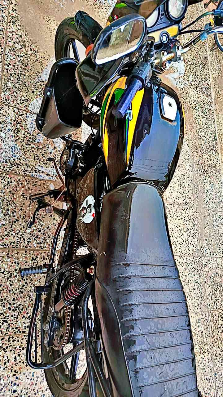 بكسر موديل 22 كفاله عامه بيهه بس جوزه مال لسويج عطلانه شلعه معدل شك لكاع ملحضه دراجه وصخه مامغسوله دراجه جديده معنه لكلمه بغداد لامين لثانيه ***********
