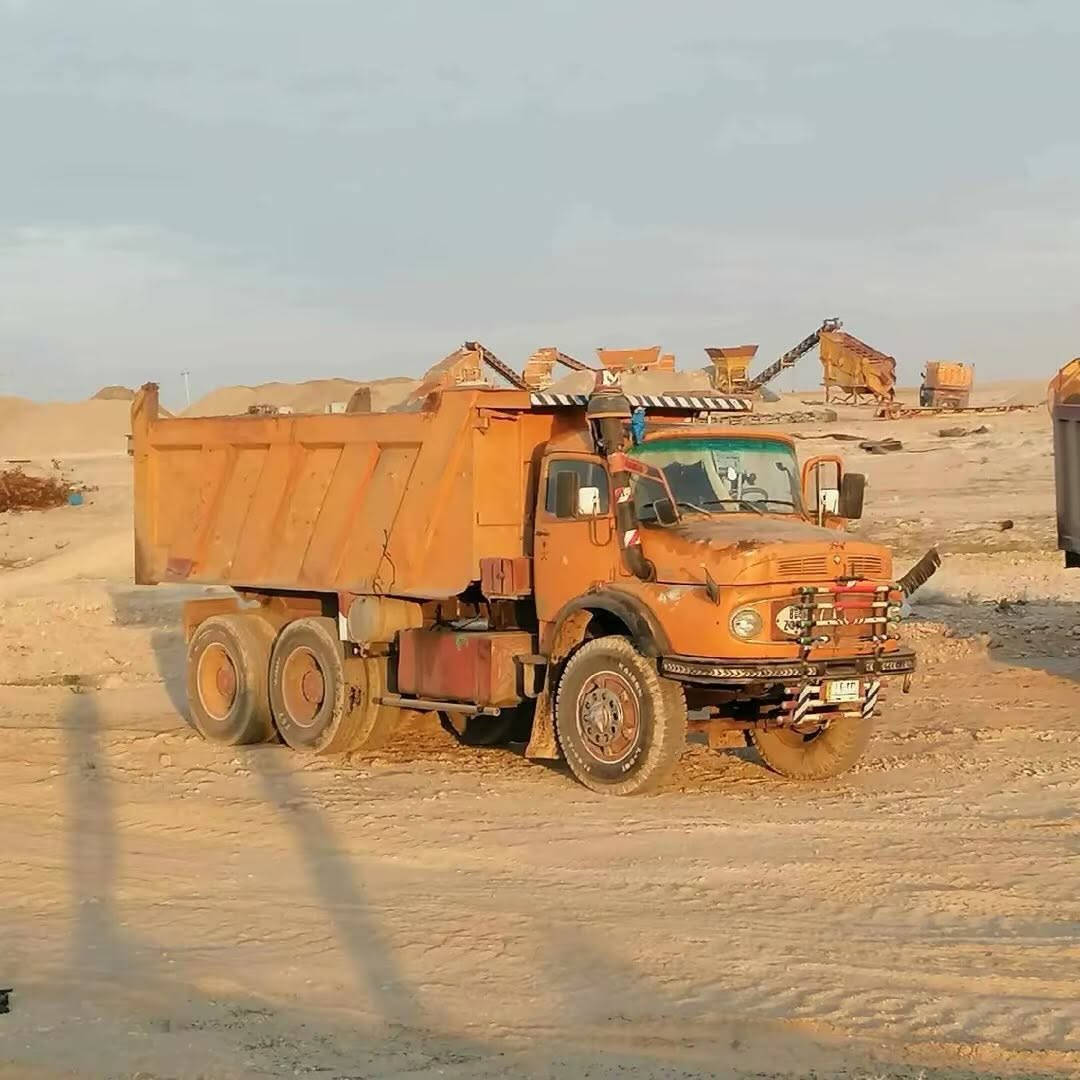 سلام عليكم للبيع اقجم 81 رقم أنبار تحويل مباشر محرك عادي شرط لا تنقيص ولا تبخير كير 111جديد بدي بلادي بدون صبق شاصي مكفول استفسار عل رقم ***********
