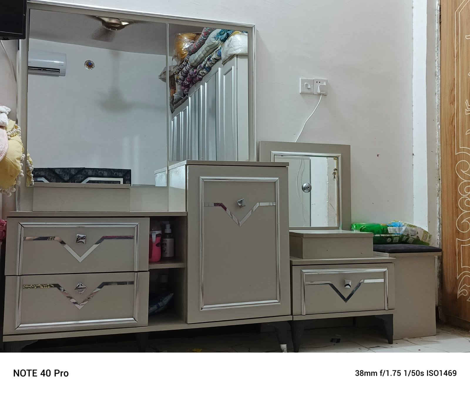 غرفه نضيفه للبيع لتصال على هاذا رقم ‏‪0775 584 5419‬
