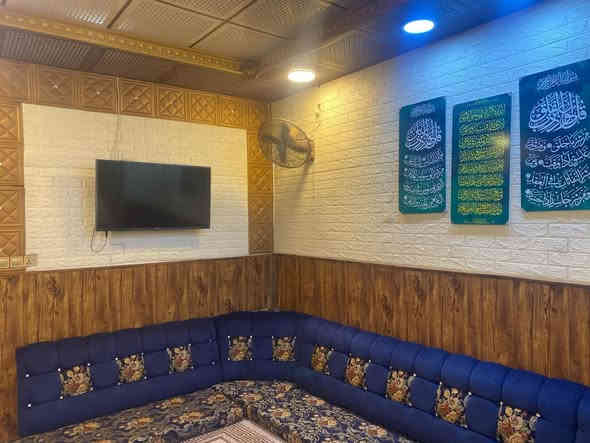 حي ميسان قطاع 76 شارع سايدين 25

غرفه وصاله ومطبخ وستقبال 

وصحيات داخليه وخارجيه ومكشوفات 

وفوك غرفه 

السعر ١٢٠ مليون 

استفسار اومراجعة مكتب الخالدي

عنوان المكتب حي ميسان شارع كيات قرب تقاطع بوريات 

او الاتصال على الرقم ***********

او الاتصال على الرقم ‏‪0781 539 0982‬‏

ادخل على الرابط التالي واطلع على عروض حي ميسان

https://www.facebook.com/groups/392370572858358/?ref=share_group_link
