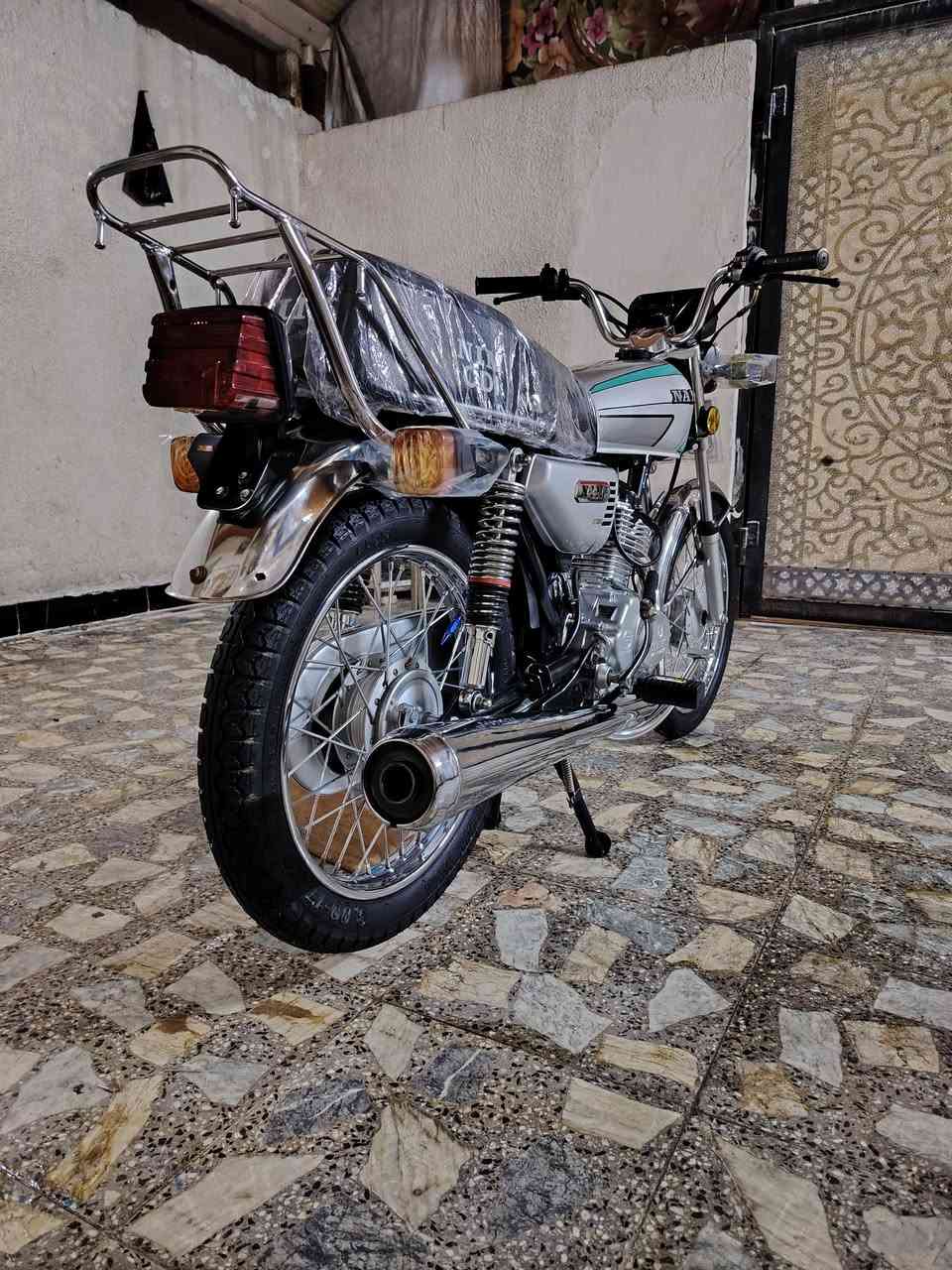 السلام عليكم دراجه نامه امتياز رقم وسنويه تحويل ثاني يوم موديل 2025 مسجله 2016بسم الوكيل دراجه صارله 3 طالعه من الوكيل كفاله عامه جديده وكيل سعر مليون 800(1800)شراي يتصل ***********مكاني بصره الأمن الداخلي
